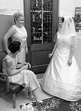 Please wait while images load...