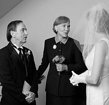 Please wait while images load...