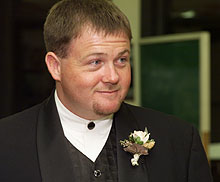 Please wait while images load...