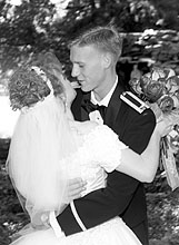 Please wait while images load...