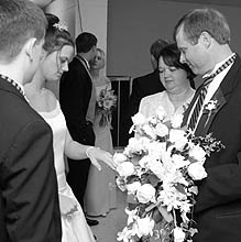 Please wait while images load...