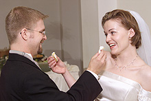 Please wait while images load...