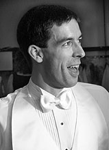 Please wait while images load...