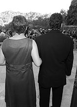 Please wait while images load...