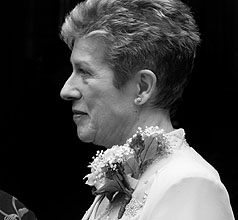 Please wait while images load...