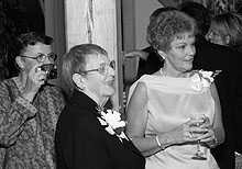 Please wait while images load...