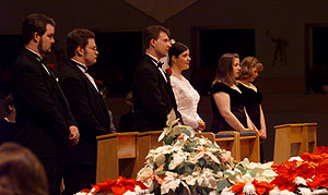 Please wait while images load...