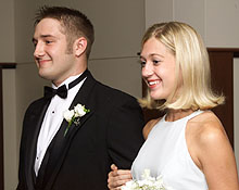 Please wait while images load...