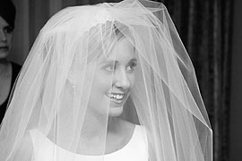 Please wait while images load...